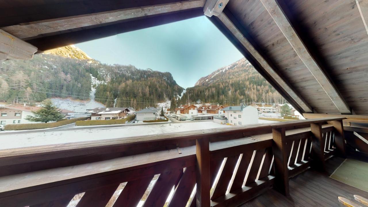 Wohnhaus Christoph Längenfeld Buitenkant foto
